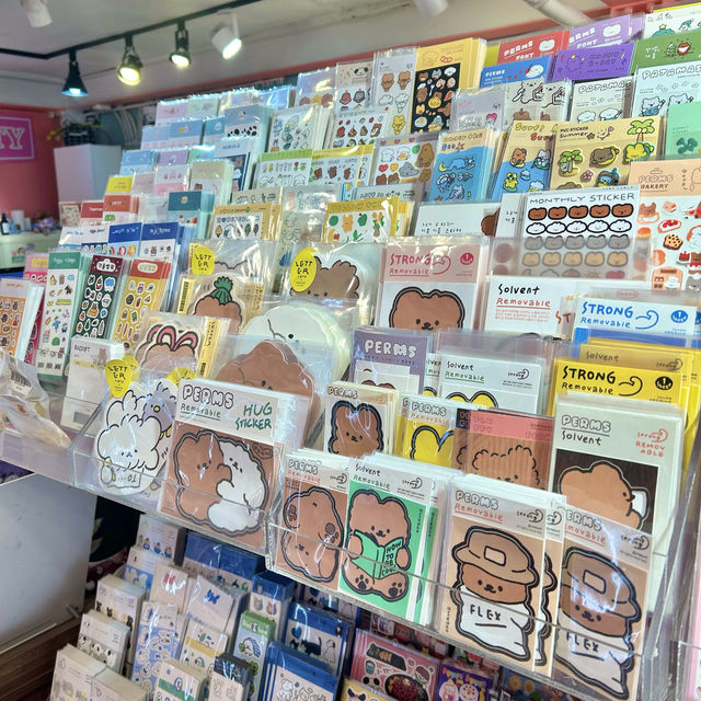 【ソウル/弘大】シールや文具がたくさん