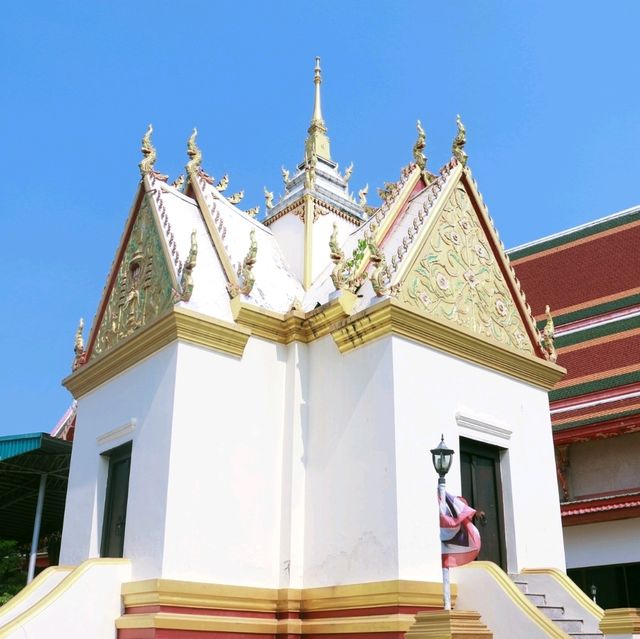 พามาเที่ยววัดไชยชนะสงคราม