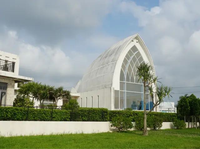 恩納村海邊行，日韓春天好去處