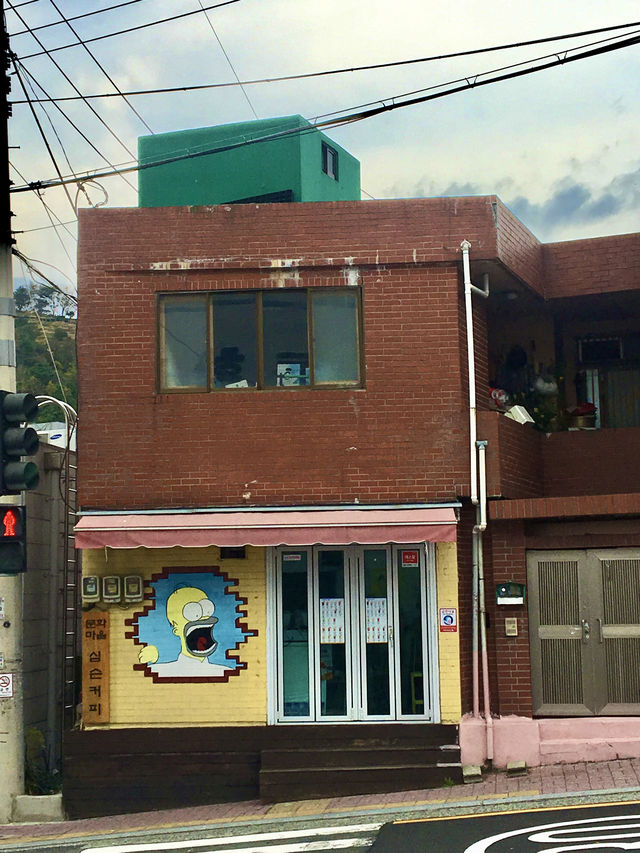 【釜山】甘川洞文化村：充滿藝術氣息的彩色鐵皮屋，動蕩不安的歷史