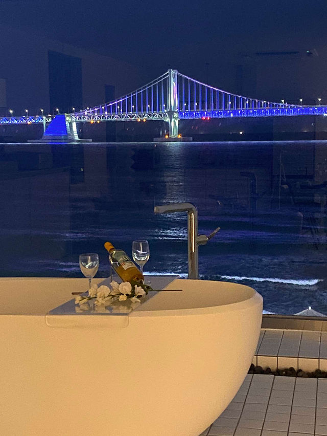 부산감성숙소: 통창 광안대교뷰 광안리오션뷰 감성숙소 플라야