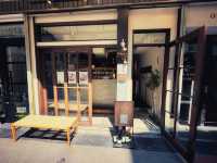 大阪・本町。『余白 (yohaku)』