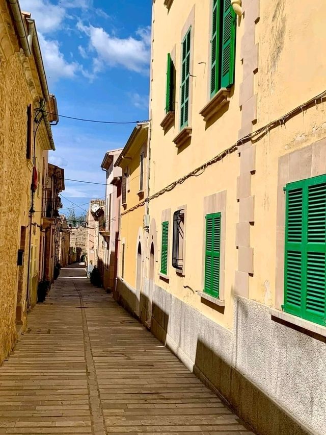 【西班牙馬略卡島】Alcúdia：海灘，市場，四季好天氣
