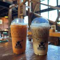 .เติมกาแฟ..คาเฟ่บ้านต้นไม้