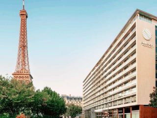 🗼 Hotel with Eiffel Tower views!