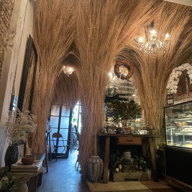 Flora cafe in the Flower Market BKK