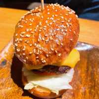 【宮古島】徹底してこだわったハンバーガー✨