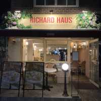 ヨンナムドンのど真ん中にある最高に美味しいディナーが楽しめるお店"Richardhaus"🍽✨