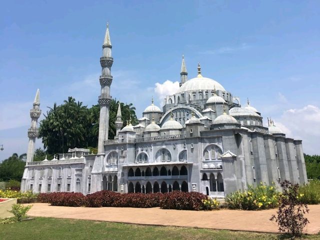 Taman Tamadun Islam