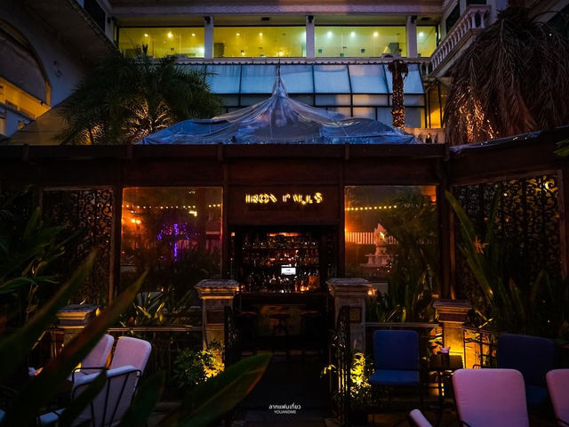#บาร์ลับย่านเอกมัย Iron Balls Distillery & Bar 