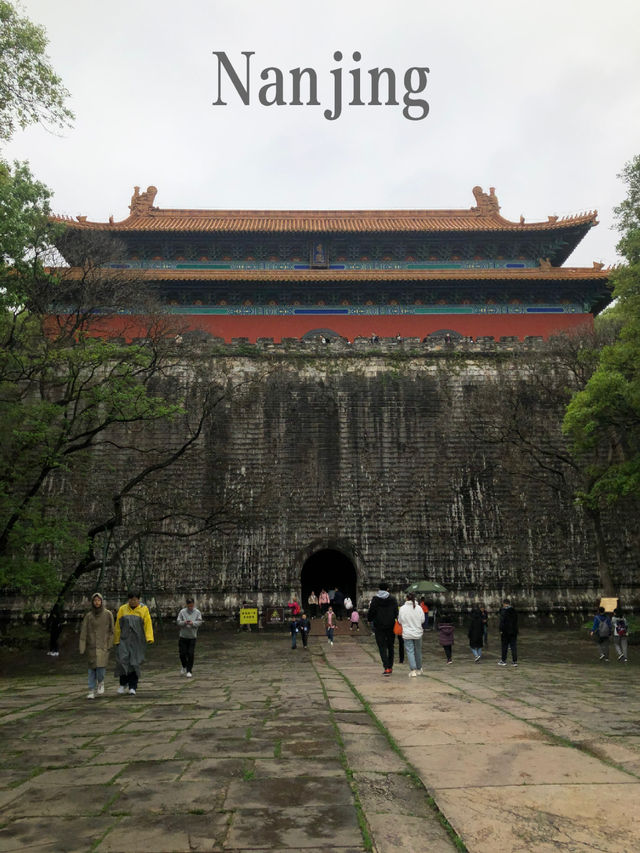 Visiting the Sun Yat-sen Mausoleum in Nanjing, China 🇨🇳