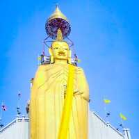 วัดอินทรวิหาร บางขุนพรหม บ่อน้ำมนต์ศักดิ์สิทธิ์