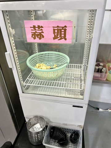 新竹 吃肉圓配烤香腸 新竹 吃肉圓配烤香腸