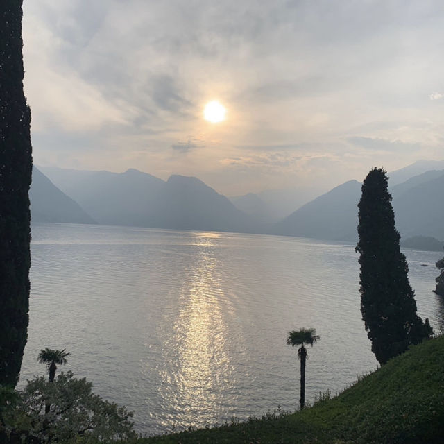 Make sure to include a visit to Lake Como on your list of must-see destinations!