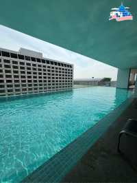 🇲🇾 Awesome swim at St Giles Wembley Penang Pool