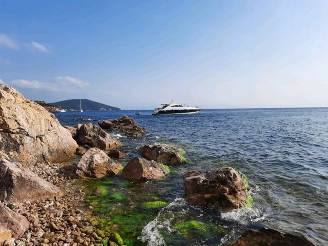 【土耳其伊斯坦布爾】Kınalıada島：清澈果凍海、適合游泳浮潛，徒步環島拍照打卡