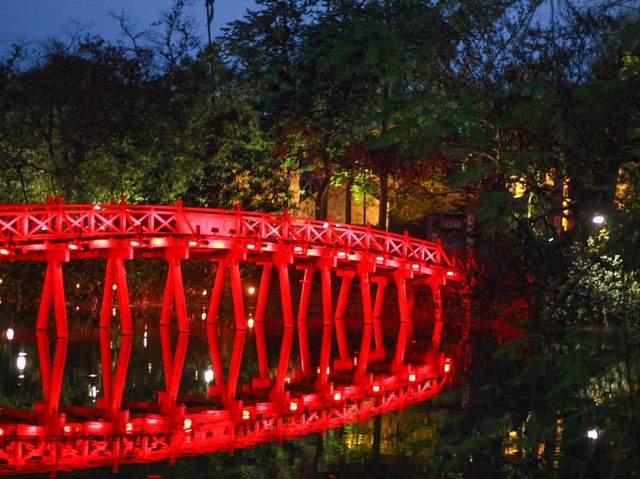 A Charming Evening Stroll Through Hanoi’s Old Town