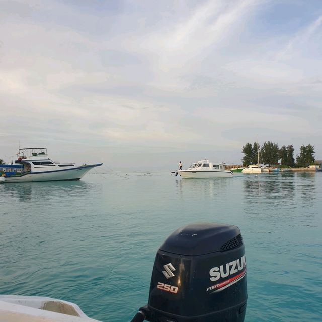 Autumn Escapes: Unwind at Stone Hotels Dhiffushi This Fall