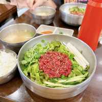 【韓国/ソウル】コスパ最強のミシュラン掲載絶品ユッケ！ 