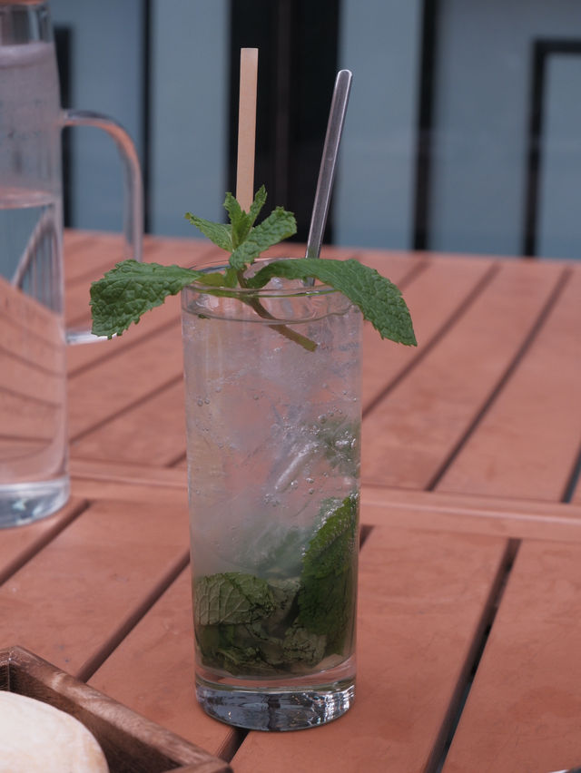 𖤣𖤥屯門cafe｜和意麵一起的悠閑午後
