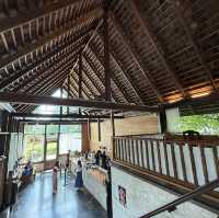 Within Cafe สโตนเฮนจ์เขาใหญ่
