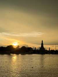 หอสมุทร “ร้านอาหารไทย ติดริมน้ำเจ้าพระยา“🍴