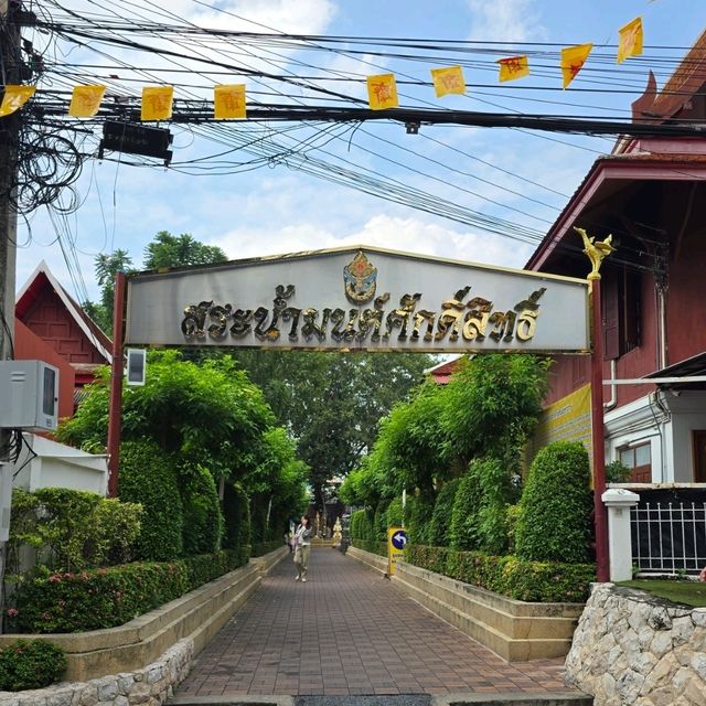 วัดหงส์รัตนารามราชวรวิหาร สายมูห้ามพลาด