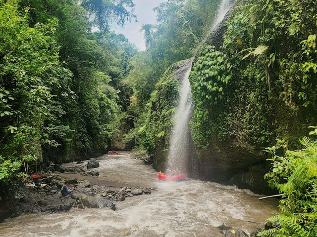 Telaga Waja River Rafting Bali