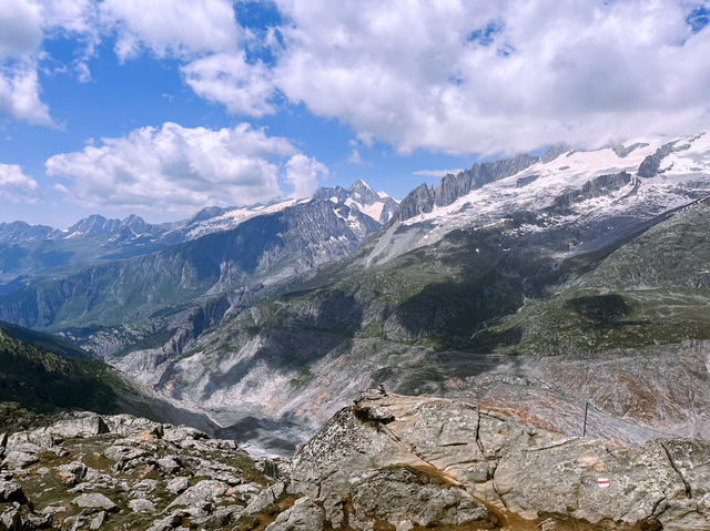รีวิว ธารน้ำแข็งอาเล็ทช์ (Aletsch Glacier) 🗻