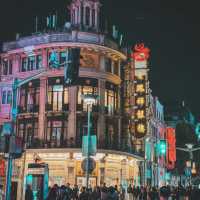Classic night life of shanghai