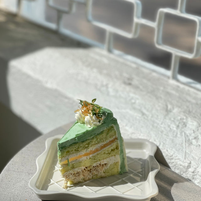 Three Years Old Cafe🥤คาเฟ่ขาวคลีนใน KL