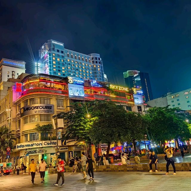 胡志明市夜繽紛