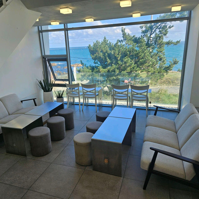🍀🏡부산 커피 디저트 오션뷰 예술 메르데쿠르