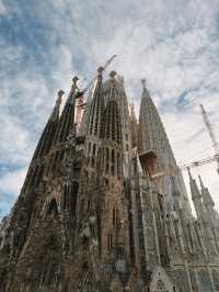 Barcelona in a Blink - Unmissable Stunning Sights