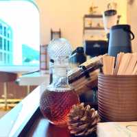 Oliva View De’cafe 