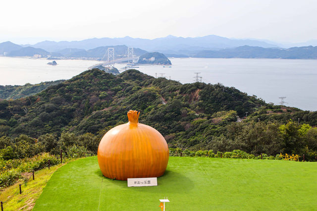 淡路島景點：うずの丘 大鳴門橋記念館，可以拍到巨大洋蔥，在絕景餐廳吃美食看鳴門大橋