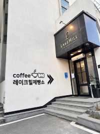 논산 탑정호와 출렁다리뷰가 예쁜 카페