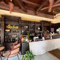 มือเยี่ยม Phuket Old Town Cafe 
