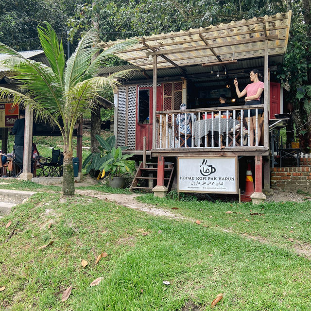 Tingkat Valley: Escape, Relax, Refresh
