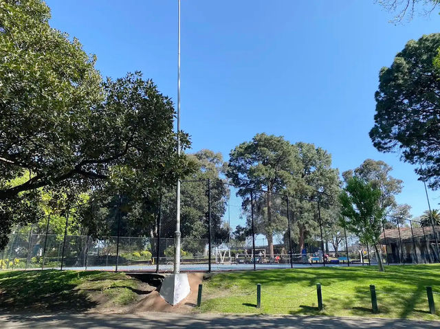 Flagstaff Gardens