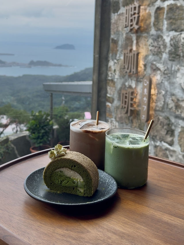 Hima Cafe: A Hidden Corner of Jiufen with Scenic Views