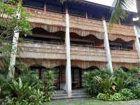 Alaya Resort Ubud——泳池小孩玩瘋了