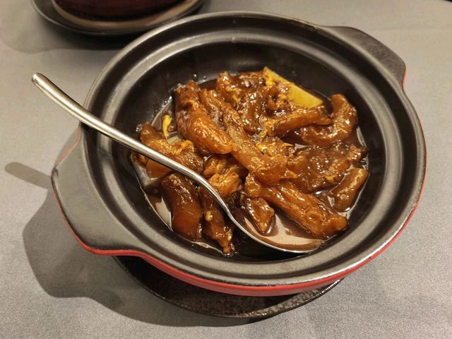 嶄新粵菜的新式川菜館