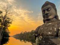 จุดลับชมพระอาทิตย์ตกดินที่นครวัด Sunset 🌅 