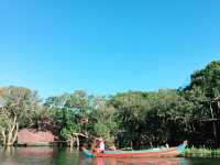 Exploring Kampong Phluk: A Boat Ride into the Floating Life
