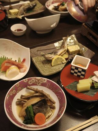 📍 Makan Malam Shinanoso Onsen Echigo Tanaka/Niigata