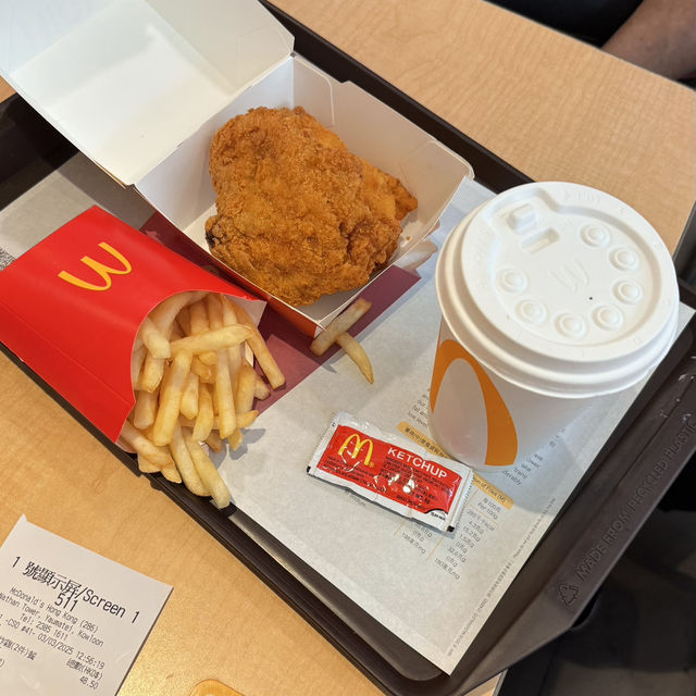 Food Log in Hong Kong🥟🍤🍟🍖🥞