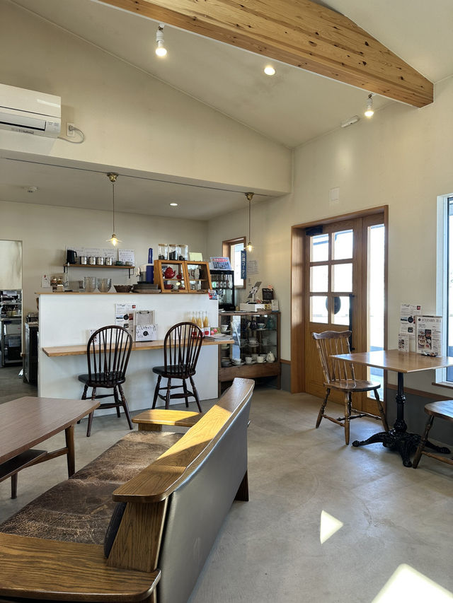 よってってcafe