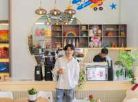 คาเฟ่ใหม่ 2025 กับ  Art&Toy Café Phangnga