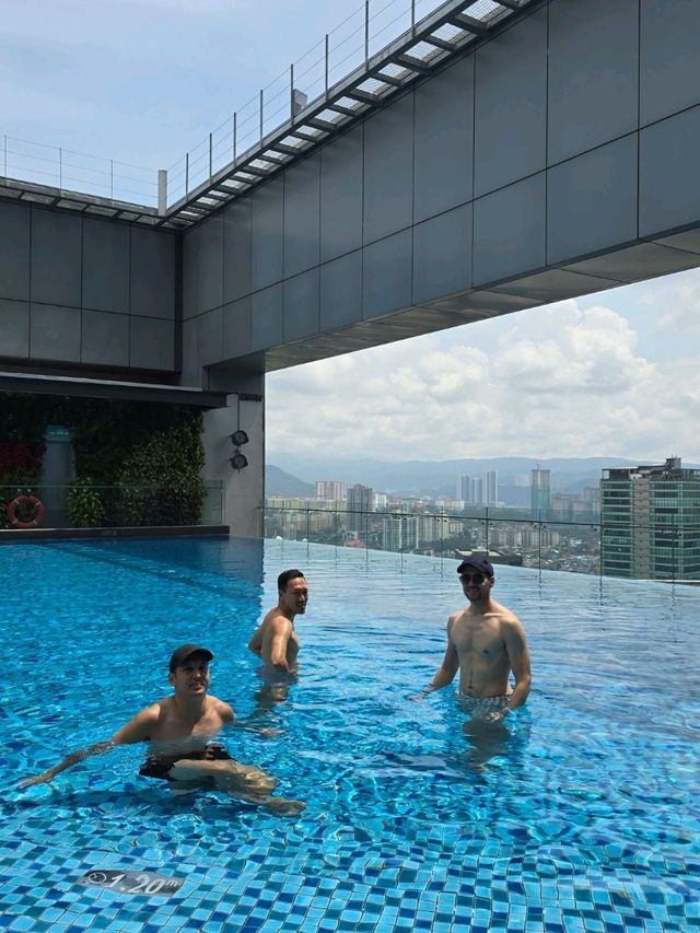 🏙️ Stay in Style at Crowne Plaza Kuala Lumpur City Centre 🏙️
